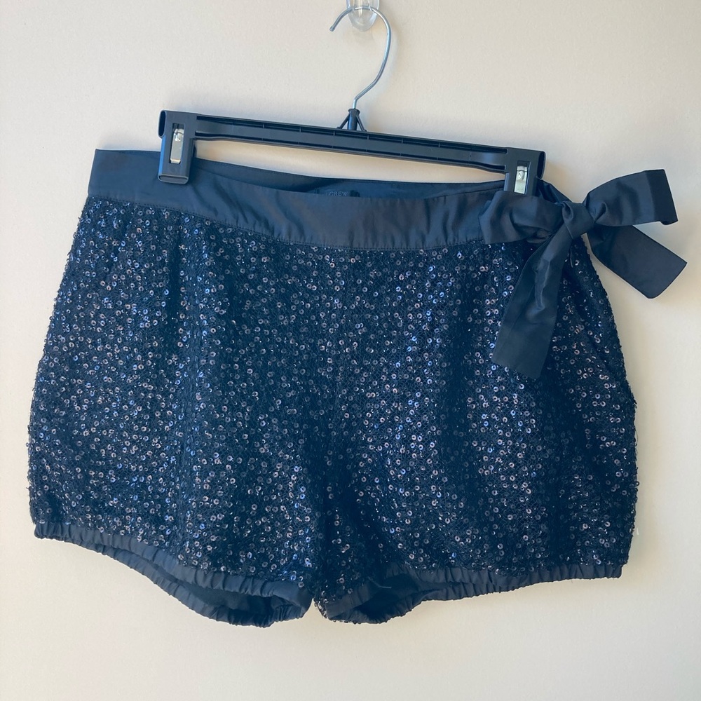 Black sequin short with silk waist